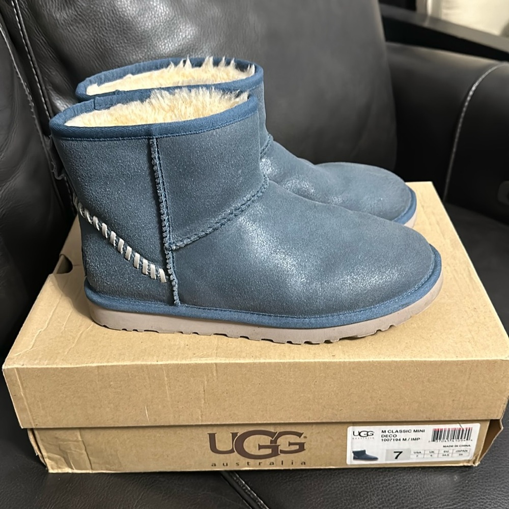Ugg Classic Mini Boots
